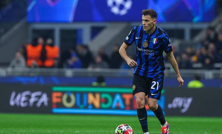 意甲转会市场动态：国米球员拒绝离队，米兰后卫坚定留队